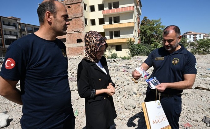 Büyükşehir Belediyesi İtfaiye Ekiplerinden Duyarlı Davranış