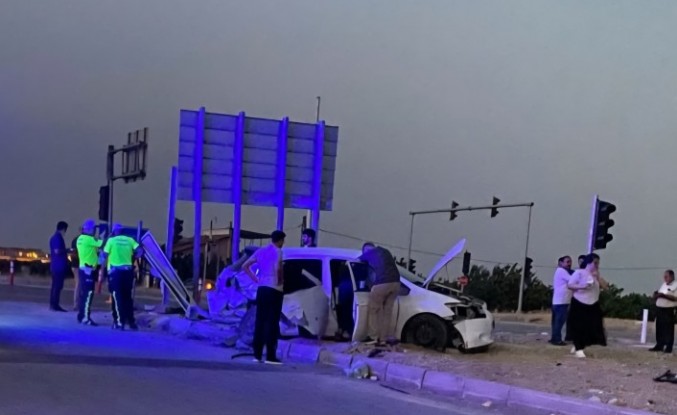 Akçadağ'da Trafik Kazası; 1 ölü, 2 yaralı