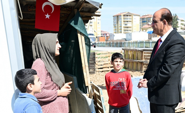 Yeşilyurt Belediye Başkanı Prof. Dr. İlhan Geçit’ ten kiracılara müjde!.